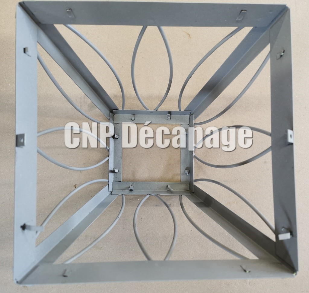 Lampe d'extérieur après décapage