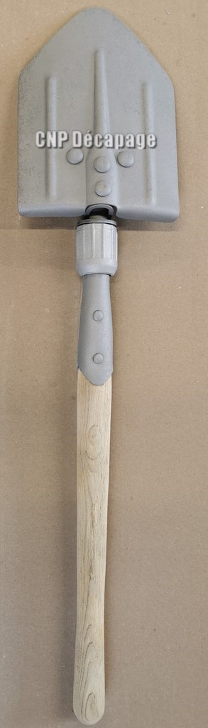 Pelle US aprés décapage